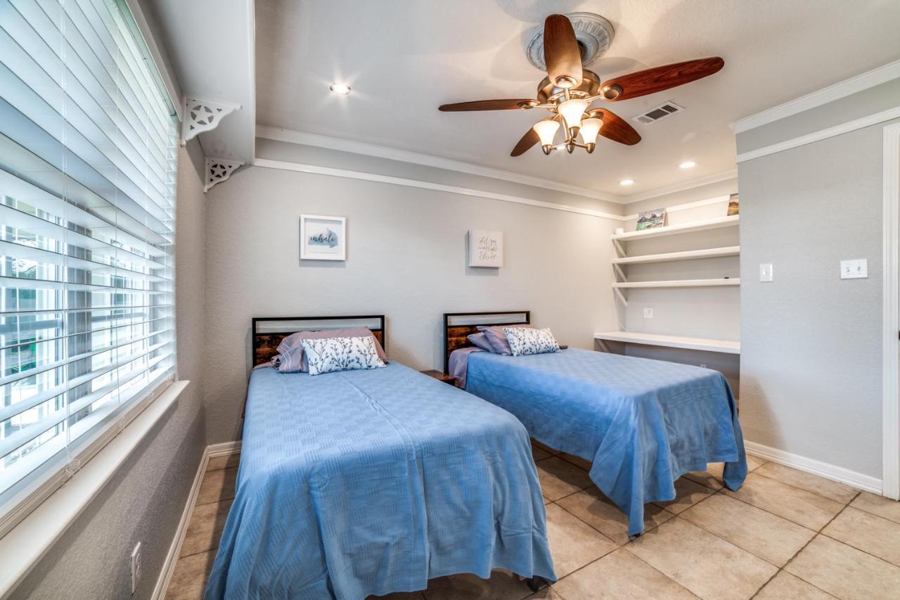 5 Bdrm Home On 2 Acres Mins To Wineries Private Heated Pool And Hot Tub Johnson City Exterior foto